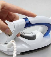 Portable Travel Iron